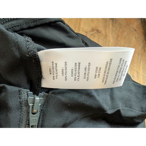 TravisMathew Sport Mode Hoodie Mens Small Black Short Sleeve 1/2 Zip 1MAB336 NWT - Picture 4 of 5